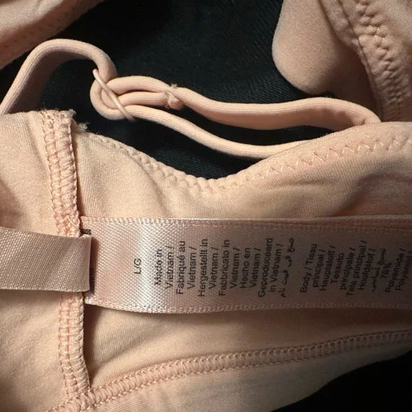 SKIMS Fits Everybody Scoop Bralette in Desert Clay - Picture 4 of 5